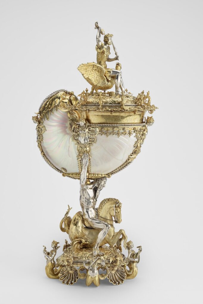Nikolaus-Schmidt-Coupelle-de-Nautile-vers-1600-Royal-Collections-Trust-Artemisia-Online-Tatiana-Mignot